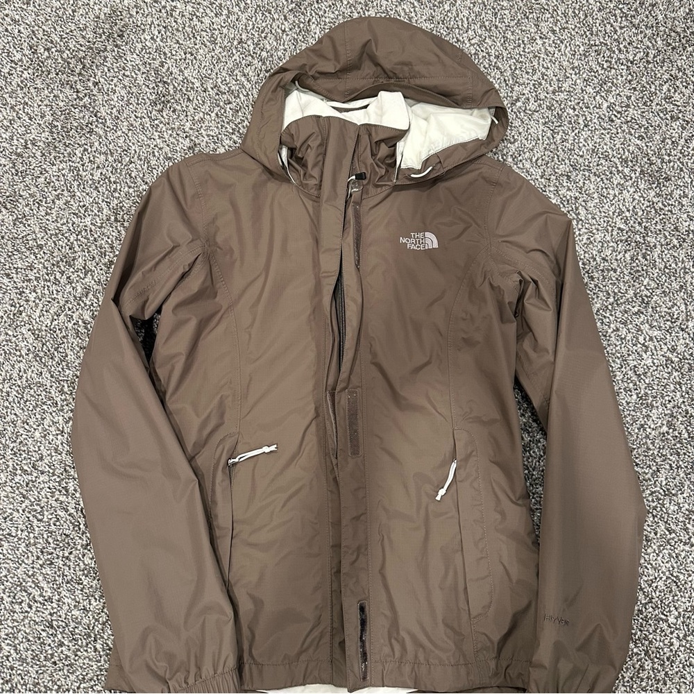 North-face brown windbreaker jacket